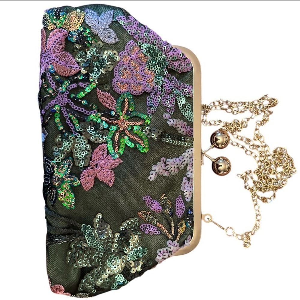 New Elegant Floral Embroidered Clutch or Shoulder Bag Glamorous Sequined
